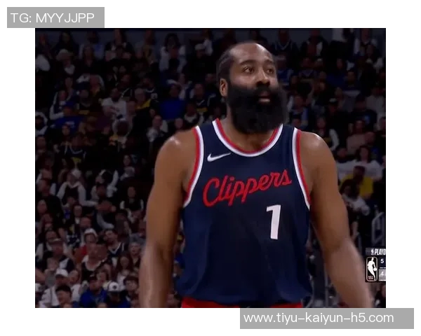 哈登表现不佳17投5中失误频繁但罚球稳定助球队保持颜面